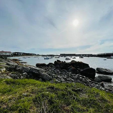 Beirada 2 En Porto De Portocubelo Con Parking Carnota